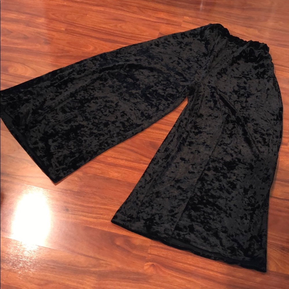 Band Shoppe velvet pants